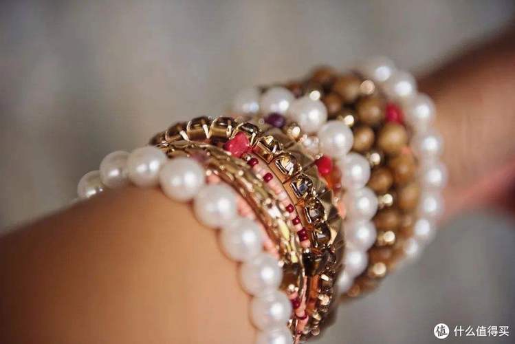 女人为了美丽就应该多戴珠宝首饰,但这些珠宝产品最好还是少戴